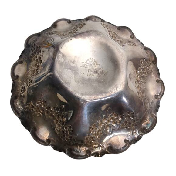 Mappin & Webb Prince's Plate Small Round Grapes Trinket Dish London Sheffield - Picture 10 of 11